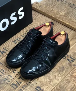 9489 buty Hugo Boss / eleganckie / błyszczące / old money / pantofle / mokasyny