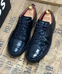 9489 buty Hugo Boss / eleganckie / błyszczące / old money / pantofle / mokasyny