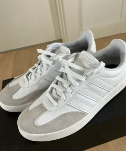 Adidas - barreda Sneakers