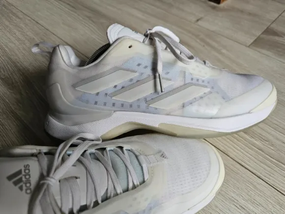 Adidas Avacourt W rozmiar 42 2/3