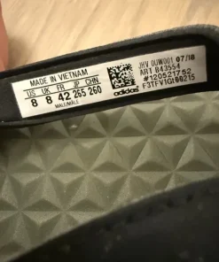 Adidas Eezay flip-flops