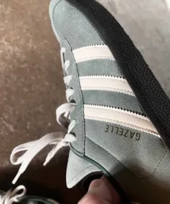 Adidas gazelle sneakers i str UK 11 , F 46