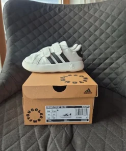 Adidas Grand Courty 2.0CFI