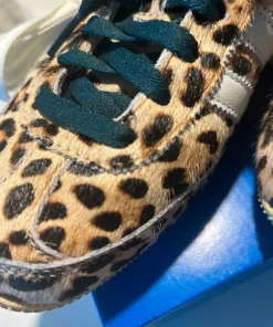 Adidas leopardsko