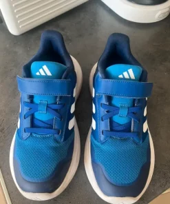 Adidas löparsko barn