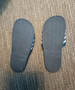 ADIDAS pehmeät läpsyt