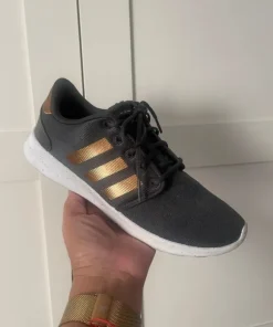 Adidas Qt Racer