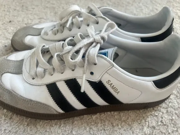 Adidas samba
