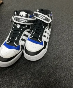 Adidas sko str 37