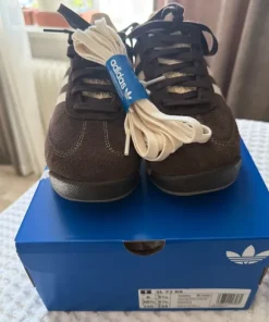Adidas SL 72