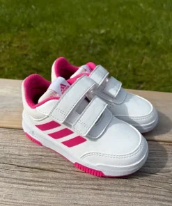 Adidas sneakers 24