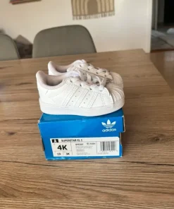 Adidas Superstar til baby