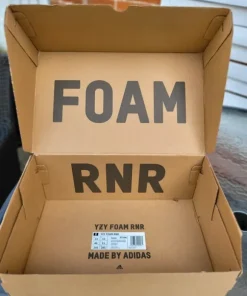 Adidas Yzy Foam Rnr