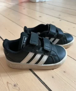 Adidassskor