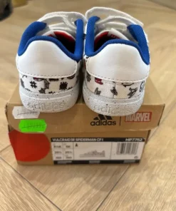 Adidasy marvel dla chłopca