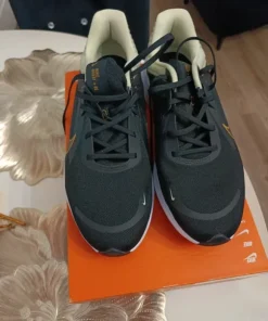 Adidasy Nike Quest 5