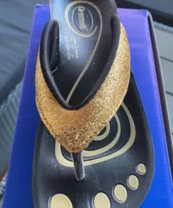 Aerowalk sandaler m. Guld glimmer