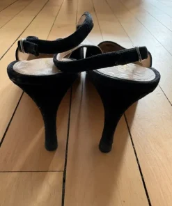 Angela C - svarta slingbacks i mocka, stl 41