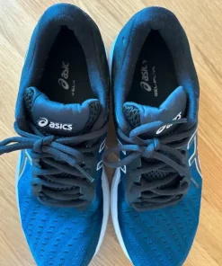 Asics Gel Pursue buty do biegania, super stan!