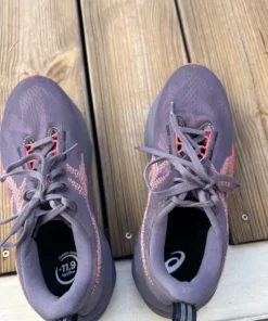 Asics löparskor Novablast