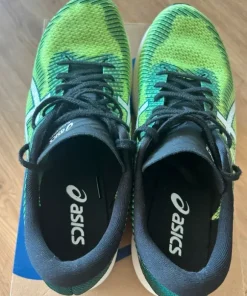 Asics Magic Speed 2, 43,5 buty biegowe karbon