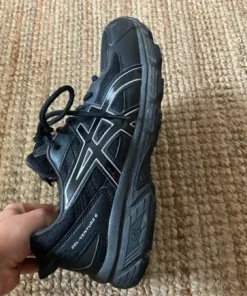 Asics sko