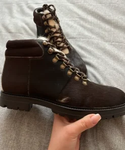Asos design shoes, boots 100% cowhide leather. Size 42