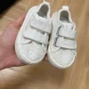 Ażurowe koronkowe trampki buty