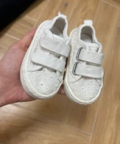 Ażurowe koronkowe trampki buty