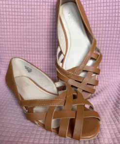 Baleriny. Buty na płaskiej podeszwie primark