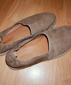 Beżowe męskie espadryle Gino Rossi