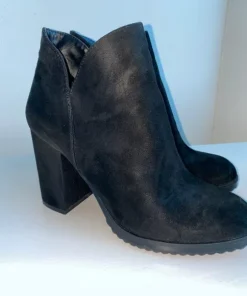 Bershka boots med klack – strl 38 – Som nya