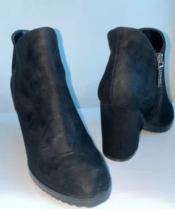 Bershka boots med klack – strl 38 – Som nya