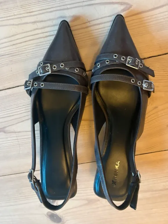 Bershka kitten heel