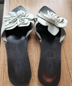 Białe klapki skórzane Coeur Made in Italy r. 38