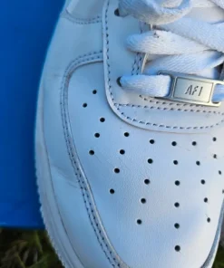 Białe sneakersy Nike Air Force Low '07 | Rozmiar 42