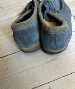 Blå clarks