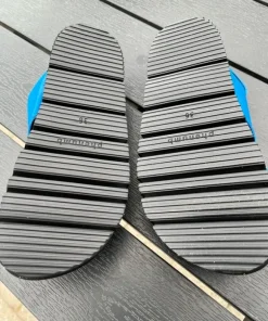 Blå sandal fra phenumb