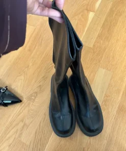 Black boots
