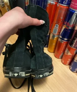 Black converse