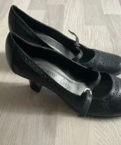 Black heels vintage