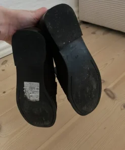 Brune loafers i ruskind