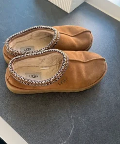 Brune UGG