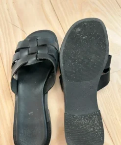 Bukela sandaler