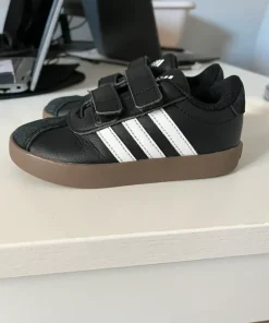 Buty Adidas VL Court 3.0