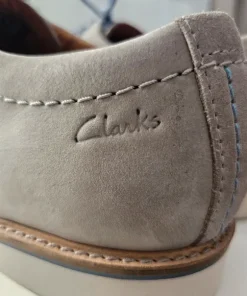 buty clarks atticus eleganckie skóra