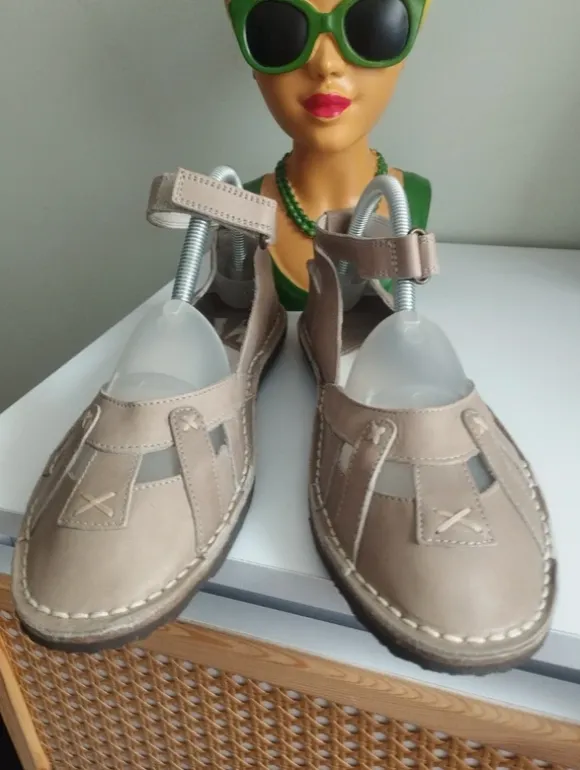 Buty damskie skórzane 39