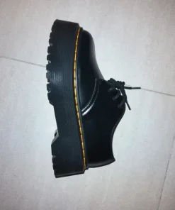 Buty Dr AirWair Martens czarne rozmiar 39
