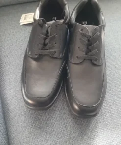 Buty eleganckie męskie Nowe Skóra naturalna czarne 42