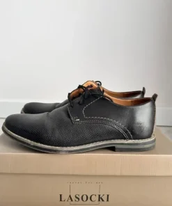Buty garniturowe Lasocki